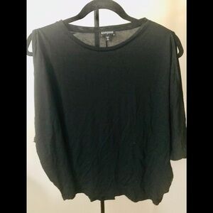 𝅺EXPRESS womens cropped sleeves blouse. Size medium